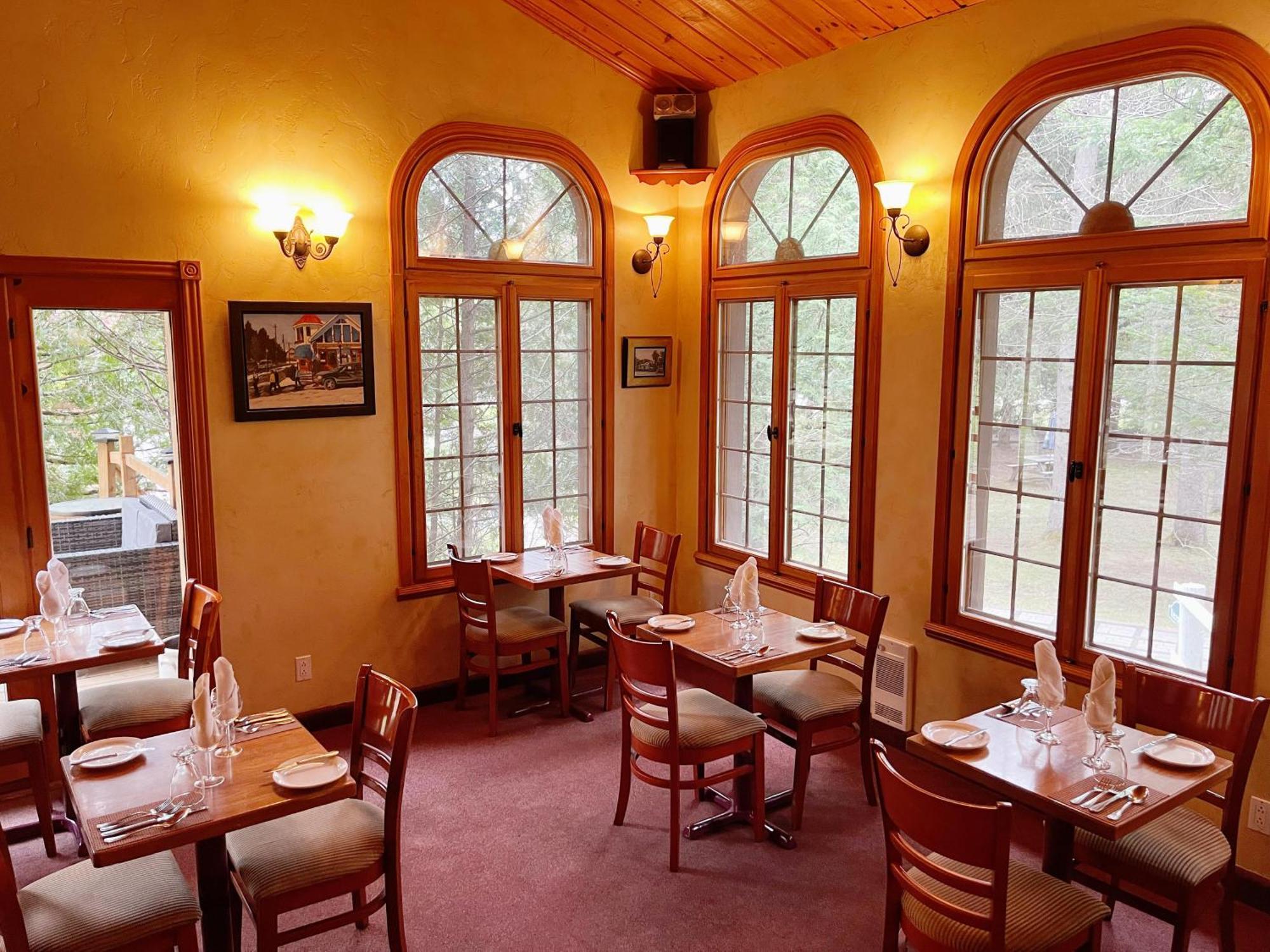 Chalet Alpine Sainte-Adèle Εξωτερικό φωτογραφία